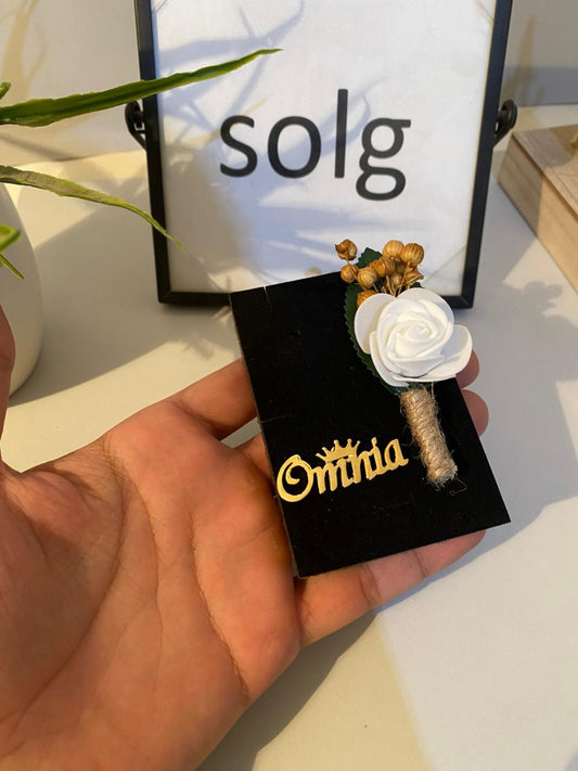 دبوس بدلة بأسم + دبوس وردة